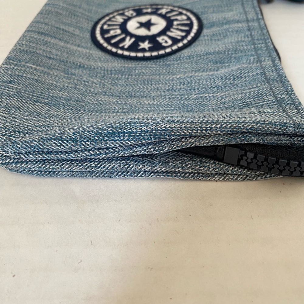 Kipling Creativity XL Wristlet Blue - Picture 8 of 14